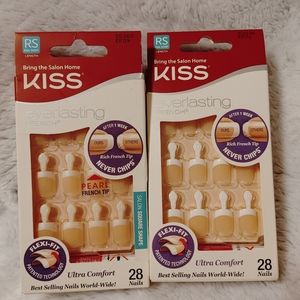 Set of 2 Kiss Everlasting Fake Nails Short Length Kit